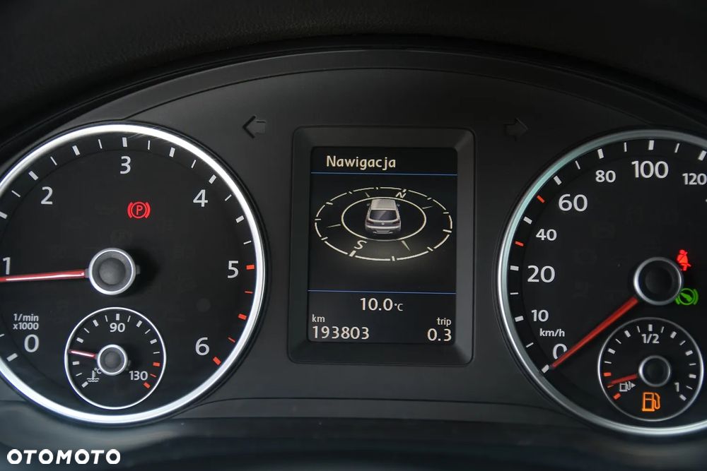 Volkswagen Tiguan 2.0 TDI 4Mot Perfectline R-Style DSG - 35