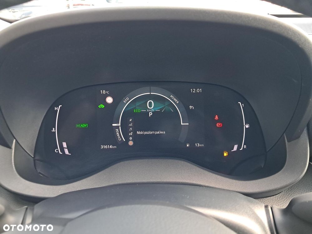 Toyota Yaris Hybrid 1.5 Style - 21