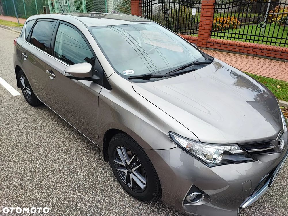Toyota Auris - 6