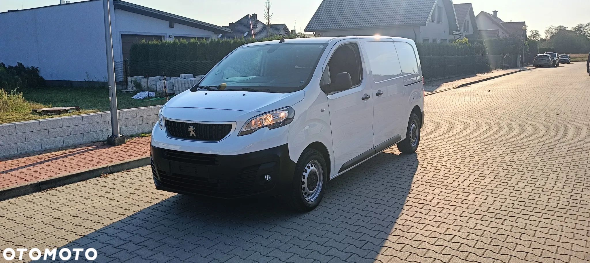 Peugeot Expert 2019 r L2 klima tempomat kamera dubel drzwi proace Jumpy Vivaro Trafic 2,0 - 1