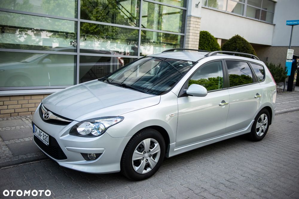 Hyundai i30 1.6 CRDi Premium - 27