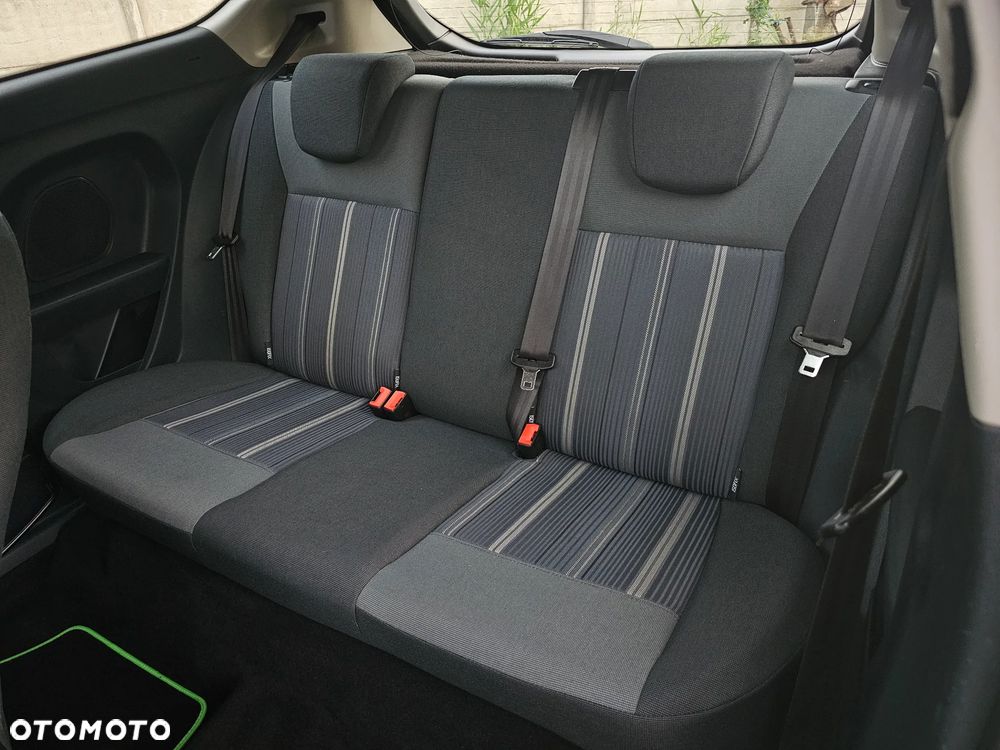 Ford Fiesta 1.25 Titanium - 10