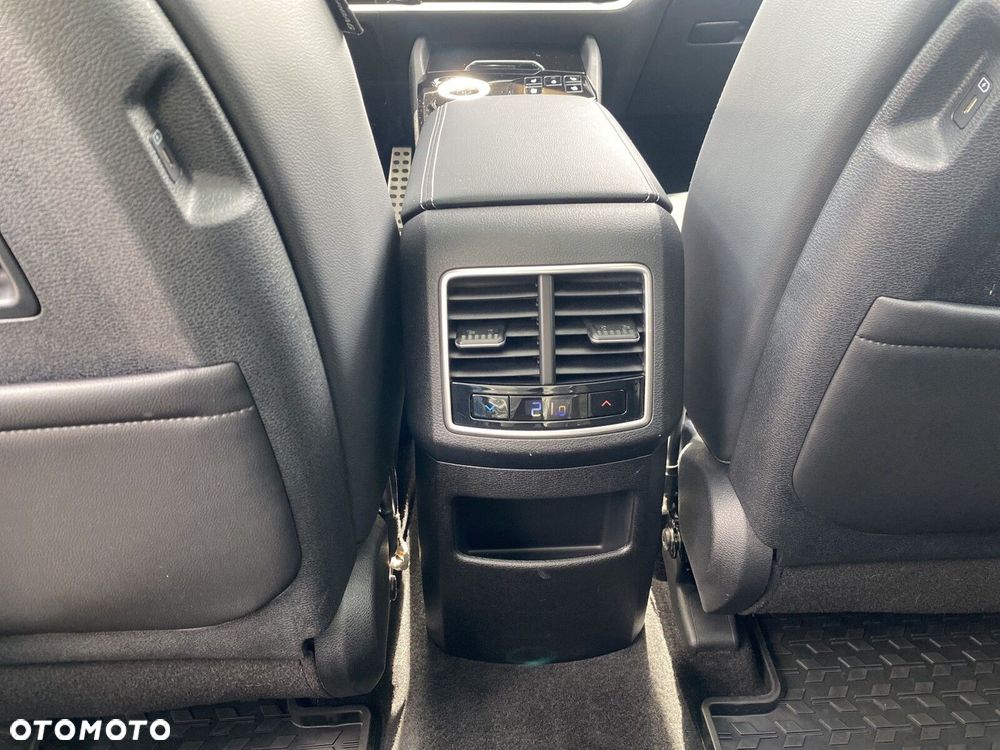 Kia Sportage - 14