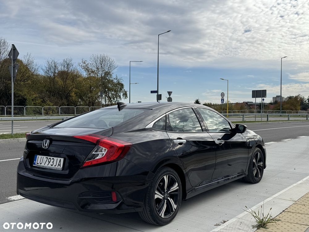 Honda Civic - 4