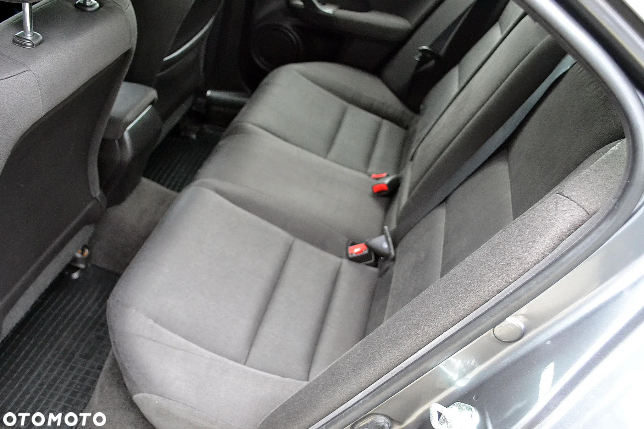 Honda Accord 2.0 Elegance - 11