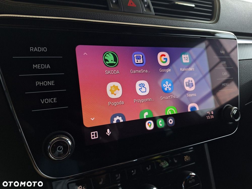 Skoda Superb 2.0 TDI SCR Sportline DSG - 34