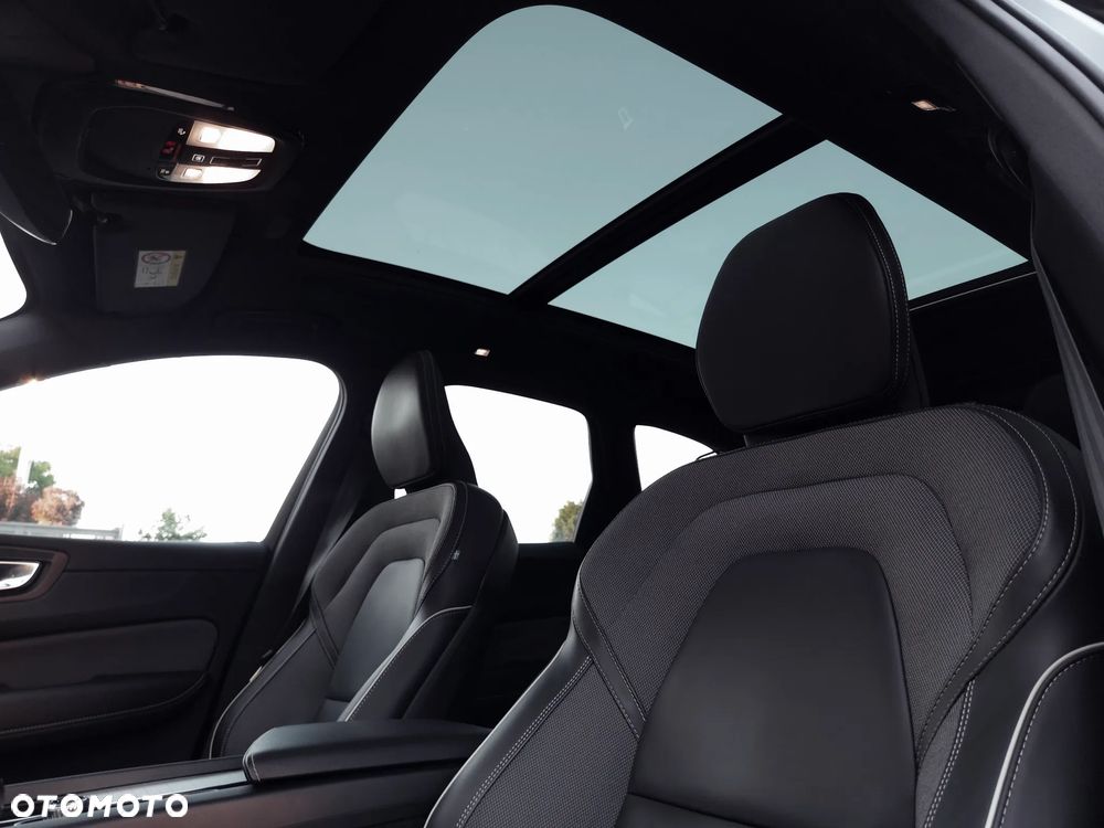 Volvo XC 60 B4 D Geartronic RDesign - 2