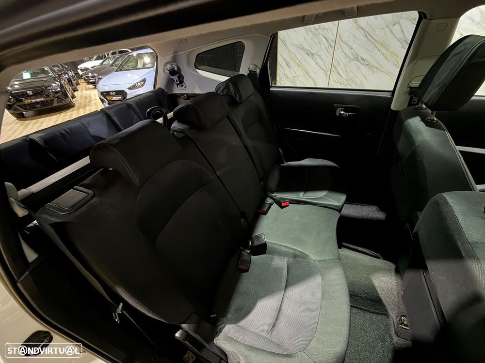 Nissan Qashqai +2 1.5 dCi 360 - 12