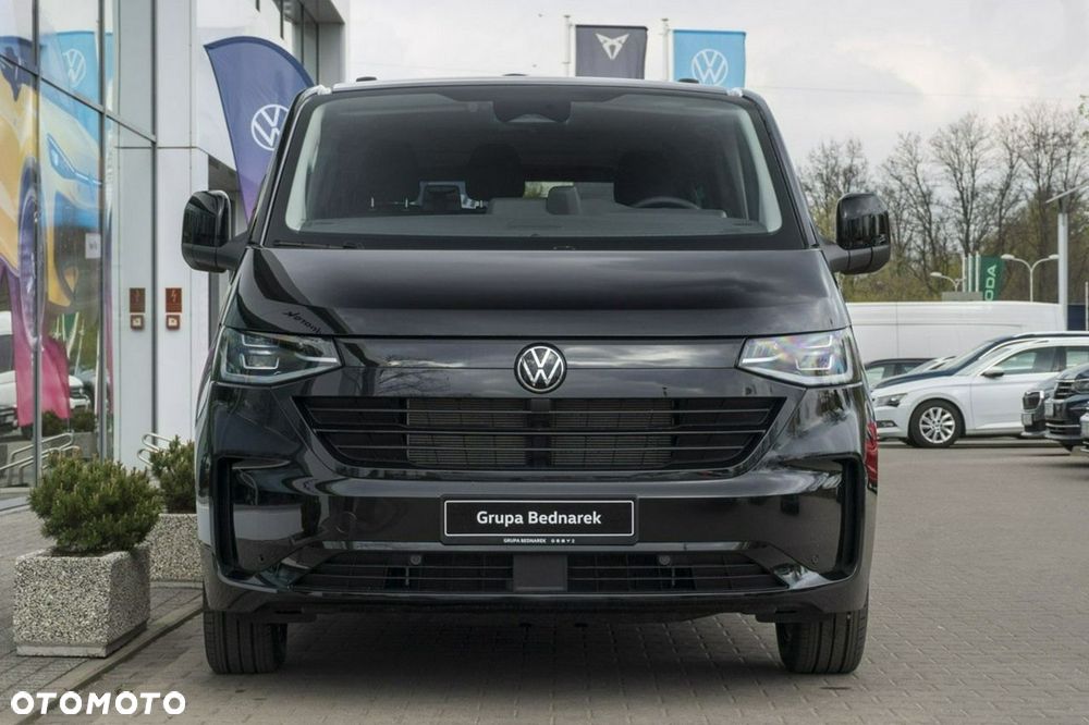 Volkswagen Caravelle - 7