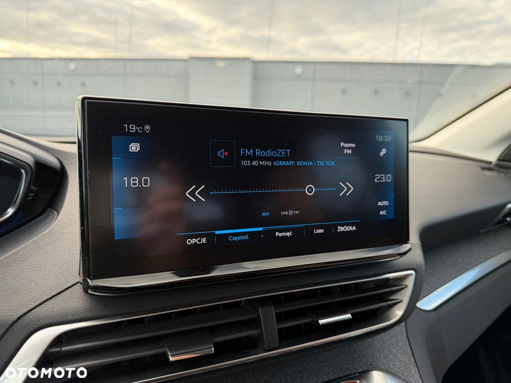 Peugeot 5008 1.5 BlueHDi Allure S&S - 11