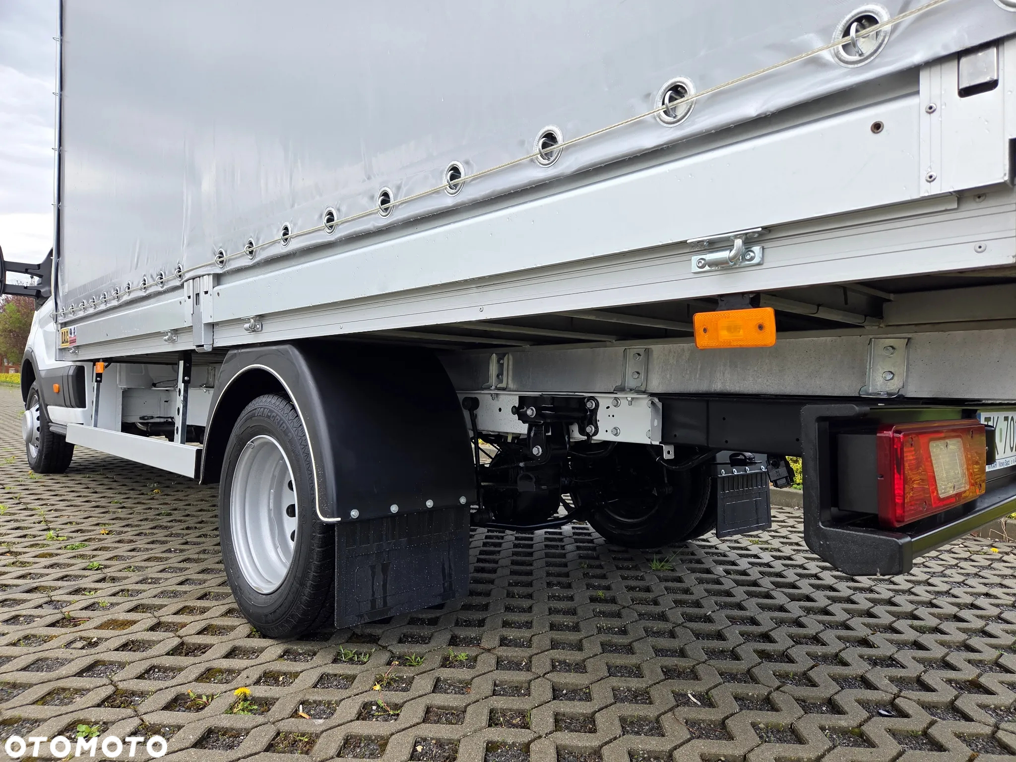 Ford Transit - 19