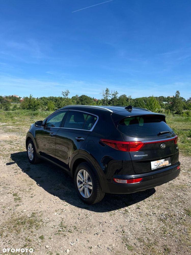 Kia Sportage 1.6 GDI 2WD ISG Dream-Team Edition - 4