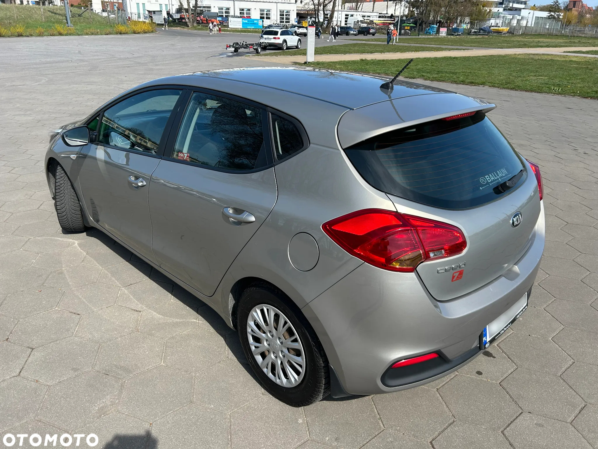 Kia Ceed Cee'd 1.6 GDI M - 8