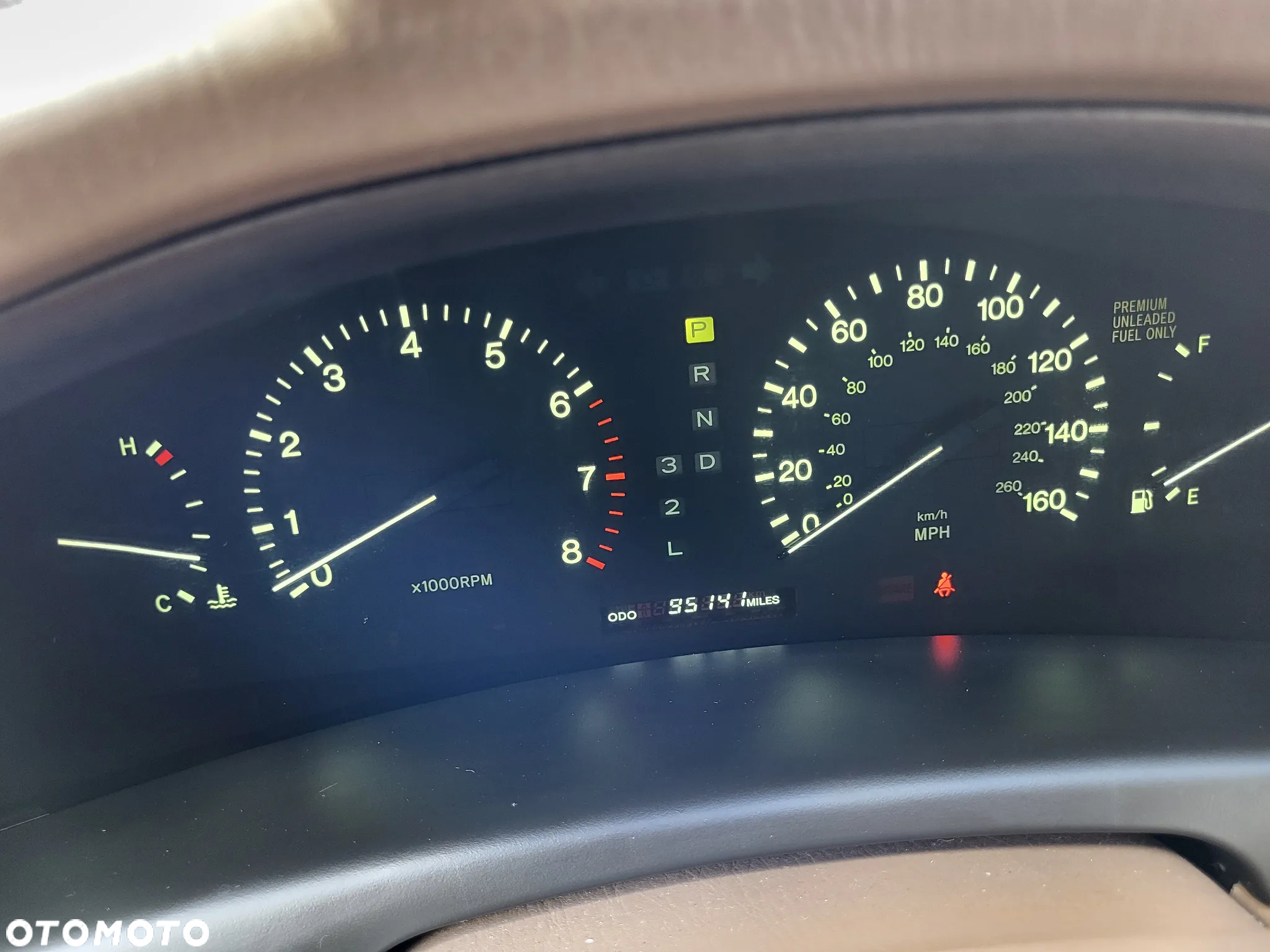 Lexus LS 400 - 29