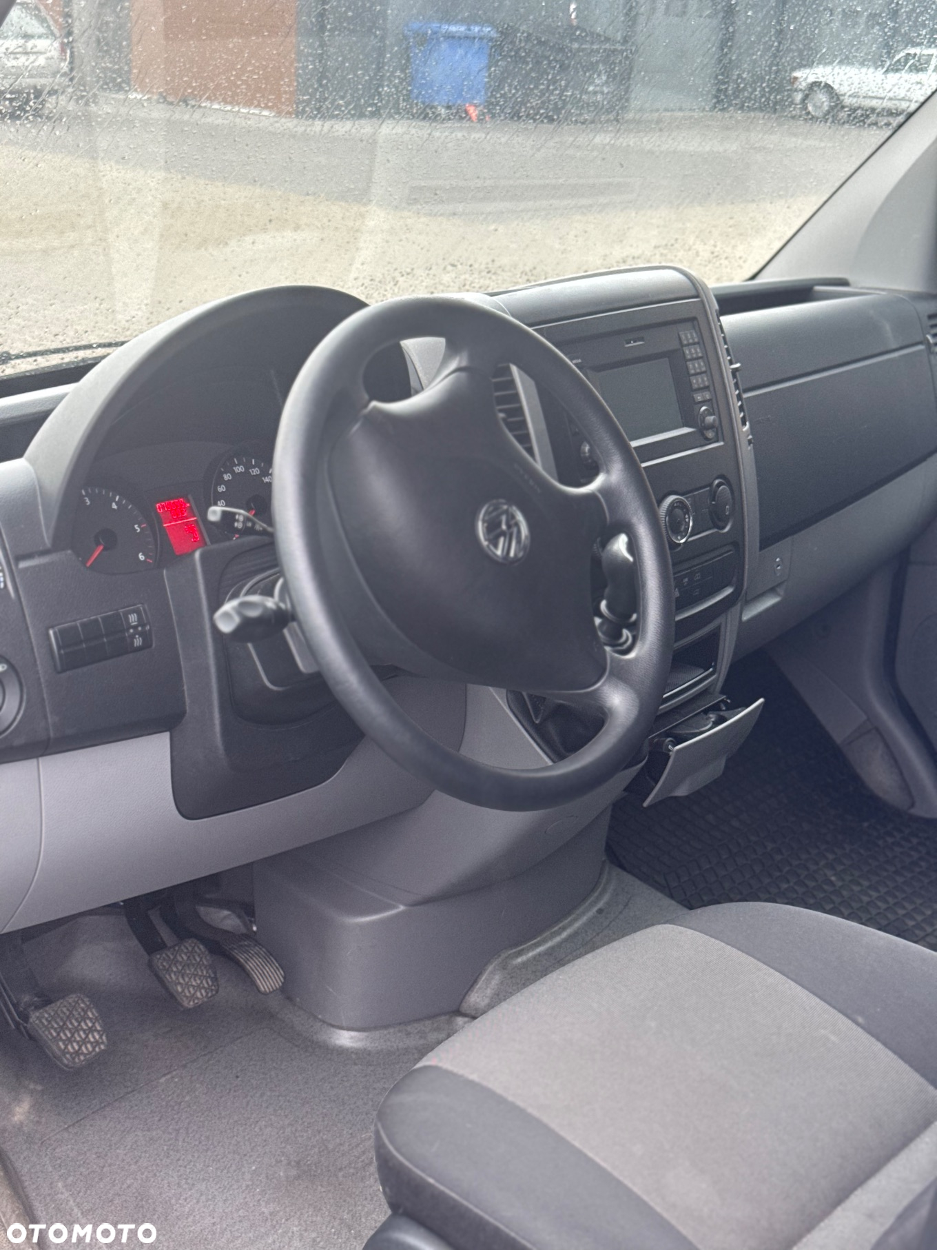 Volkswagen Crafter 30 TDI - 6
