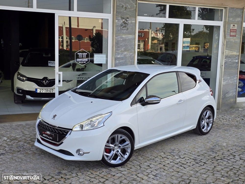 Peugeot 208 1.6 THP GTi - 9