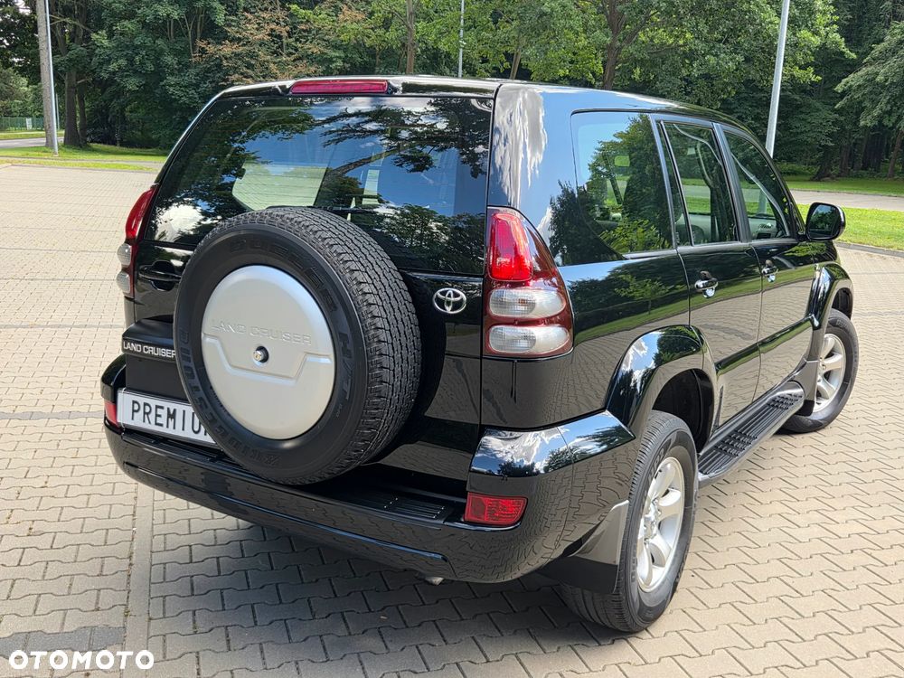 Toyota Land Cruiser - 15
