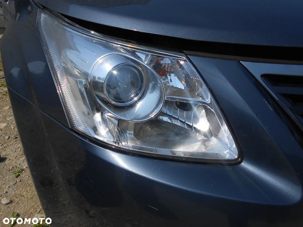 TOYOTA AVENSIS  T27 2009-2012R 2012R KOMBI KOD LAKIERU 8U5 1.8 VVT-I BENZYNA  A2ZR-T12U  108KW 146 KM SILNIK SKRZYNIA  BIEGOW EC60 BLOTNIK DZWI MASKA KLAPA ZAWIESZENIE LAMPY  ROLETA  HAK ZDERZA CZUJNIKI PDC GRILL PODSUFITKA - 2