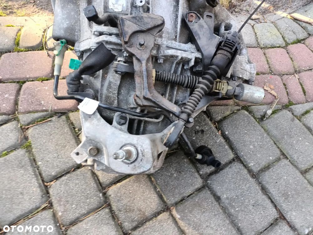 Skrzynia biegów manualna Nissan Qashqai 1.5dci TL4 126 2014r juke - 2