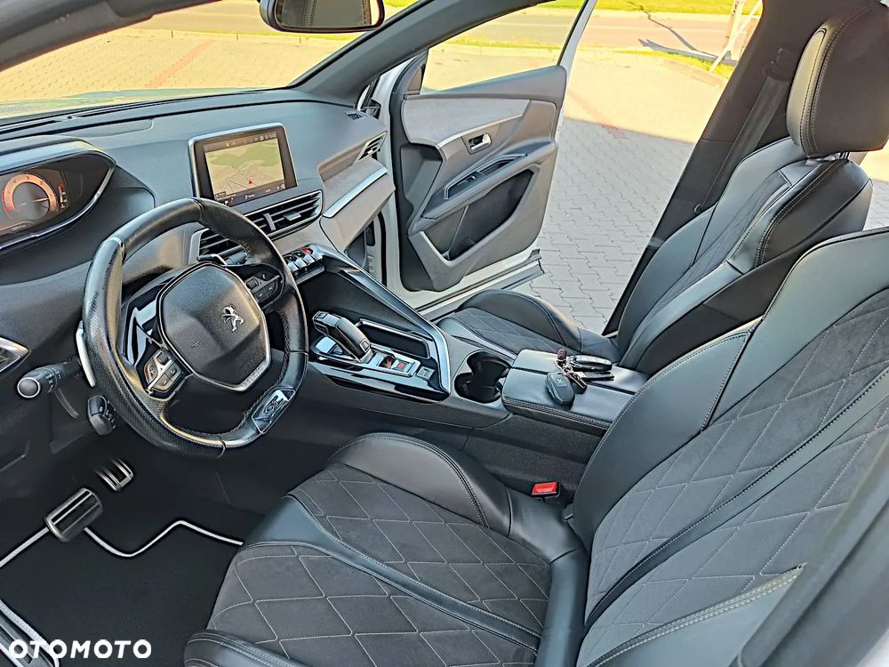 Peugeot 3008 BlueHDi 180 Stop & Start EAT8 GT - 24