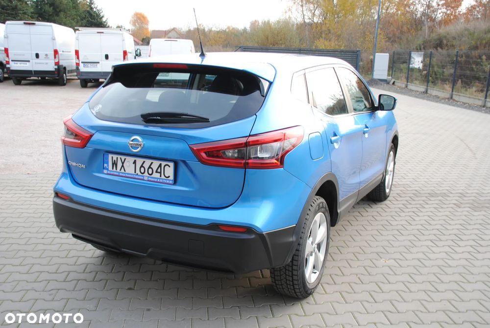 Nissan Qashqai 1.3 DIG-T ACENTA - 4