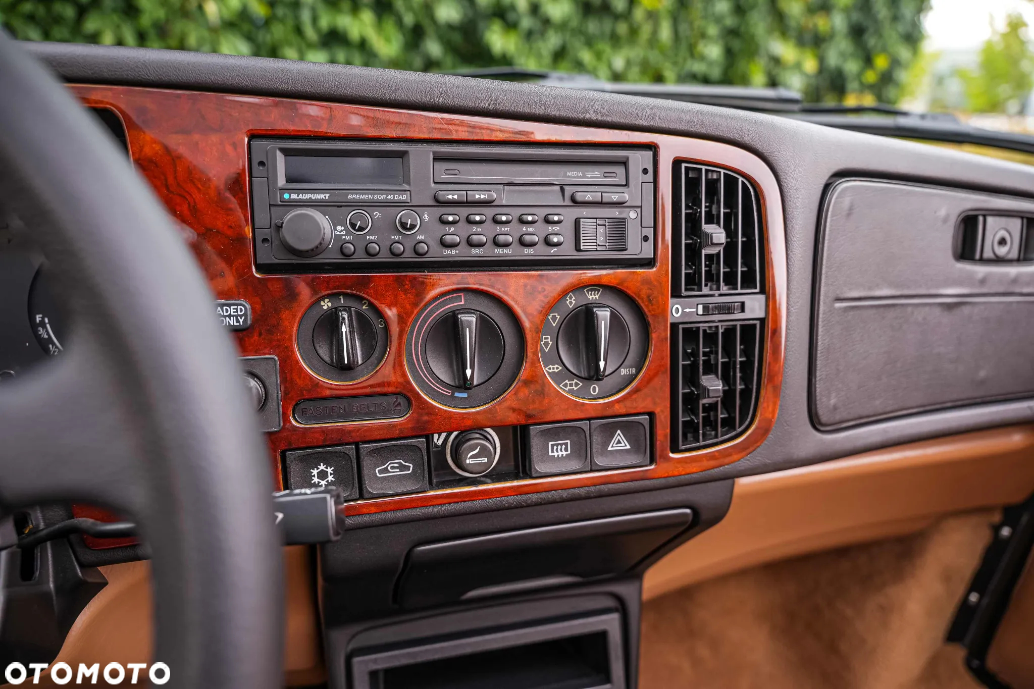Saab 900 - 28