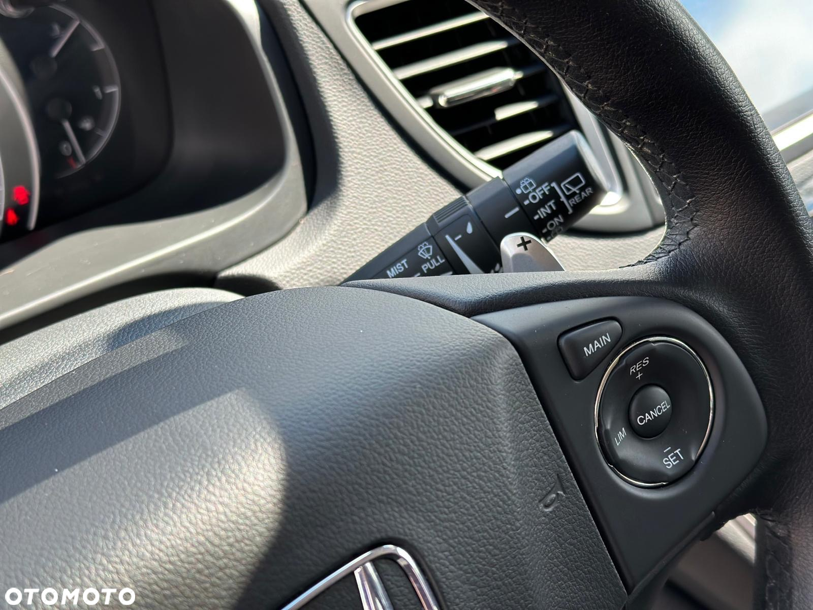 Honda CR-V 2.0 Executive - 7