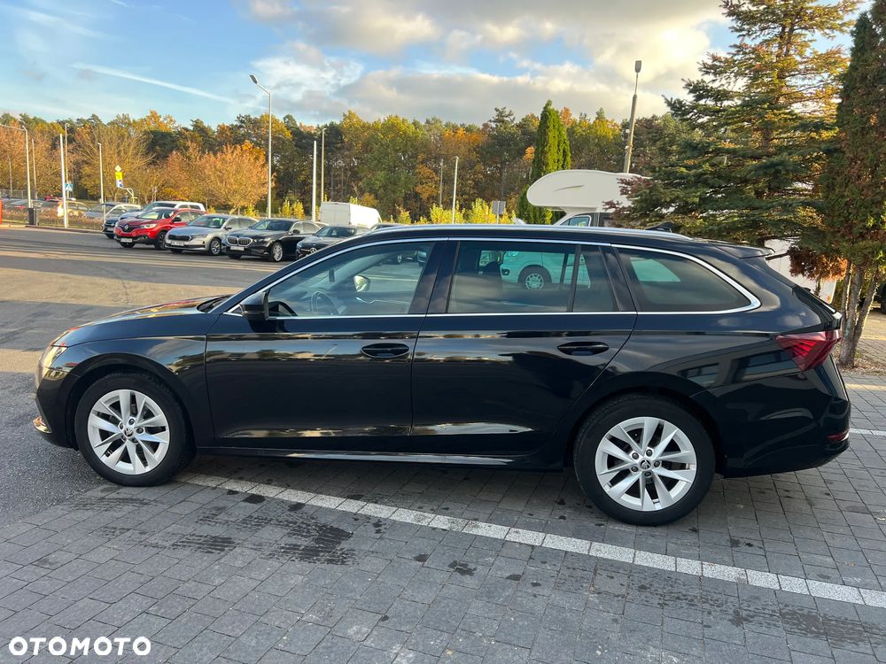 Skoda Octavia 2.0 TDI DSG Style - 7