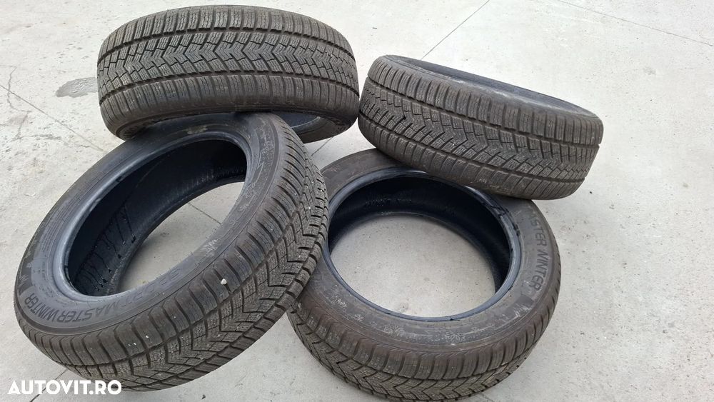 Volkswagen Passat - 11