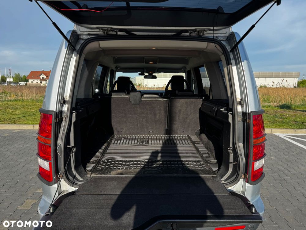 Land Rover Discovery - 4