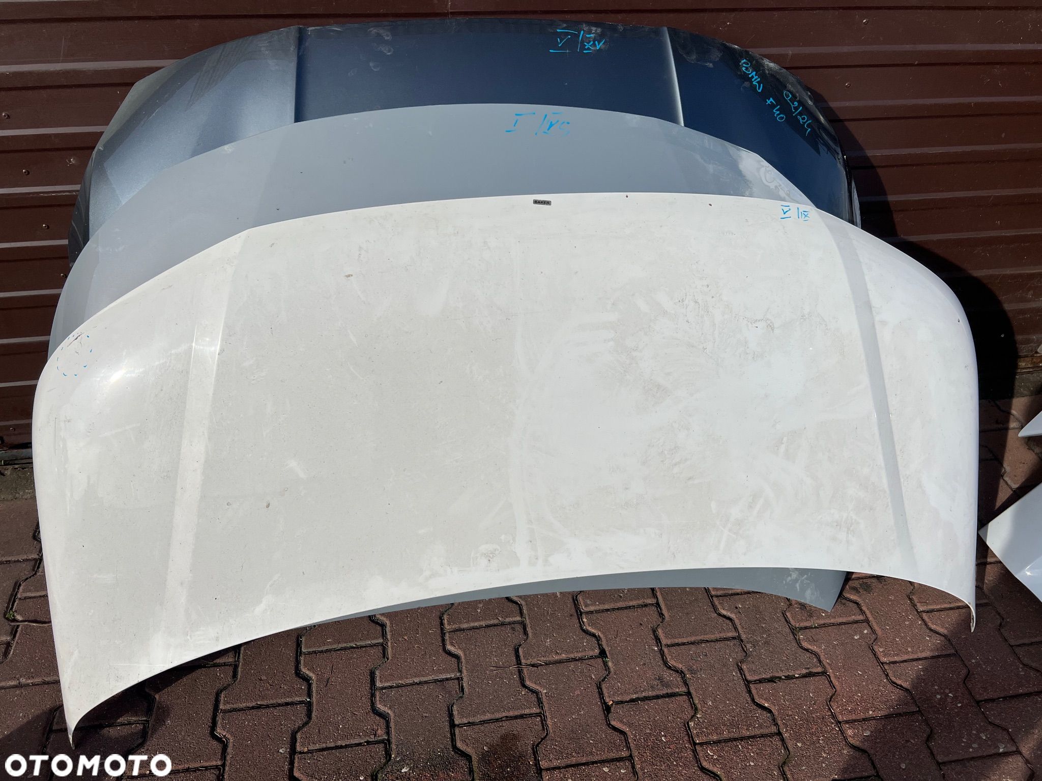 VW Transporter T5 lift 10-15 Maska silnika - 1