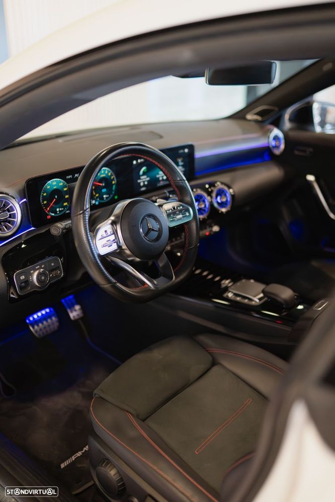 Mercedes-Benz CLA 250 e Shooting Brake AMG Line - 23