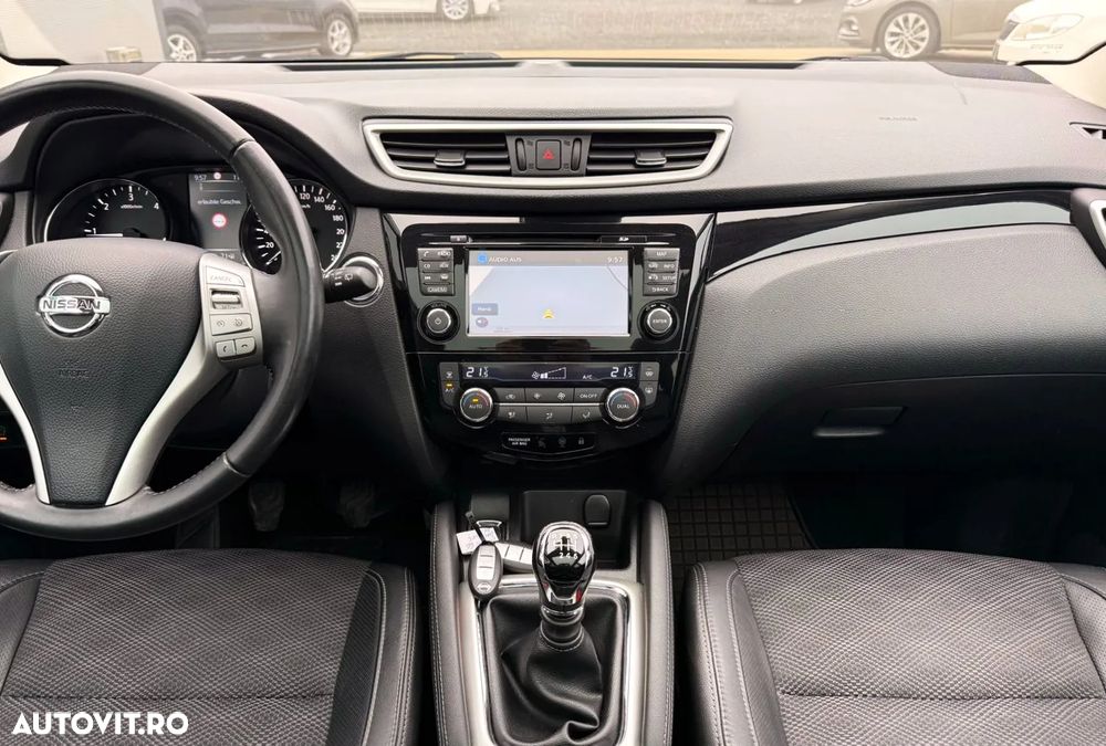 Nissan Qashqai 1.6 DCI 4 x 4 DPF Start/Stop 360 - 19