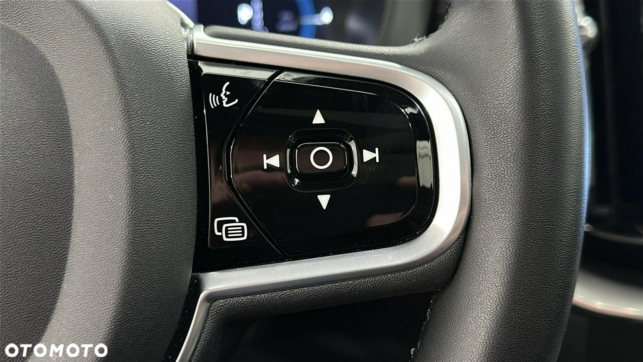 Volvo XC 60 - 22
