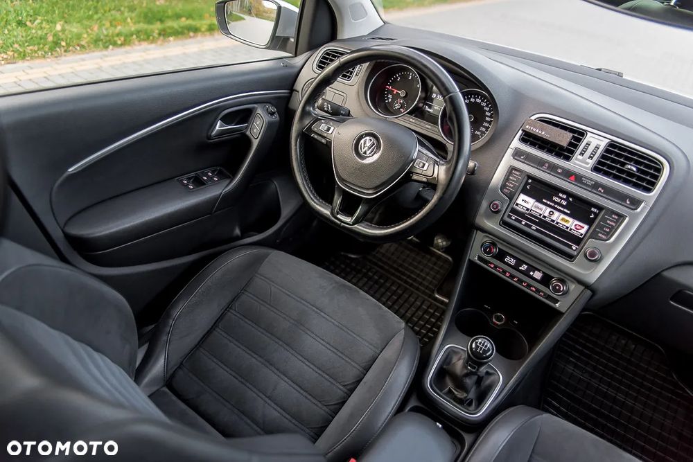 Volkswagen Polo - 16