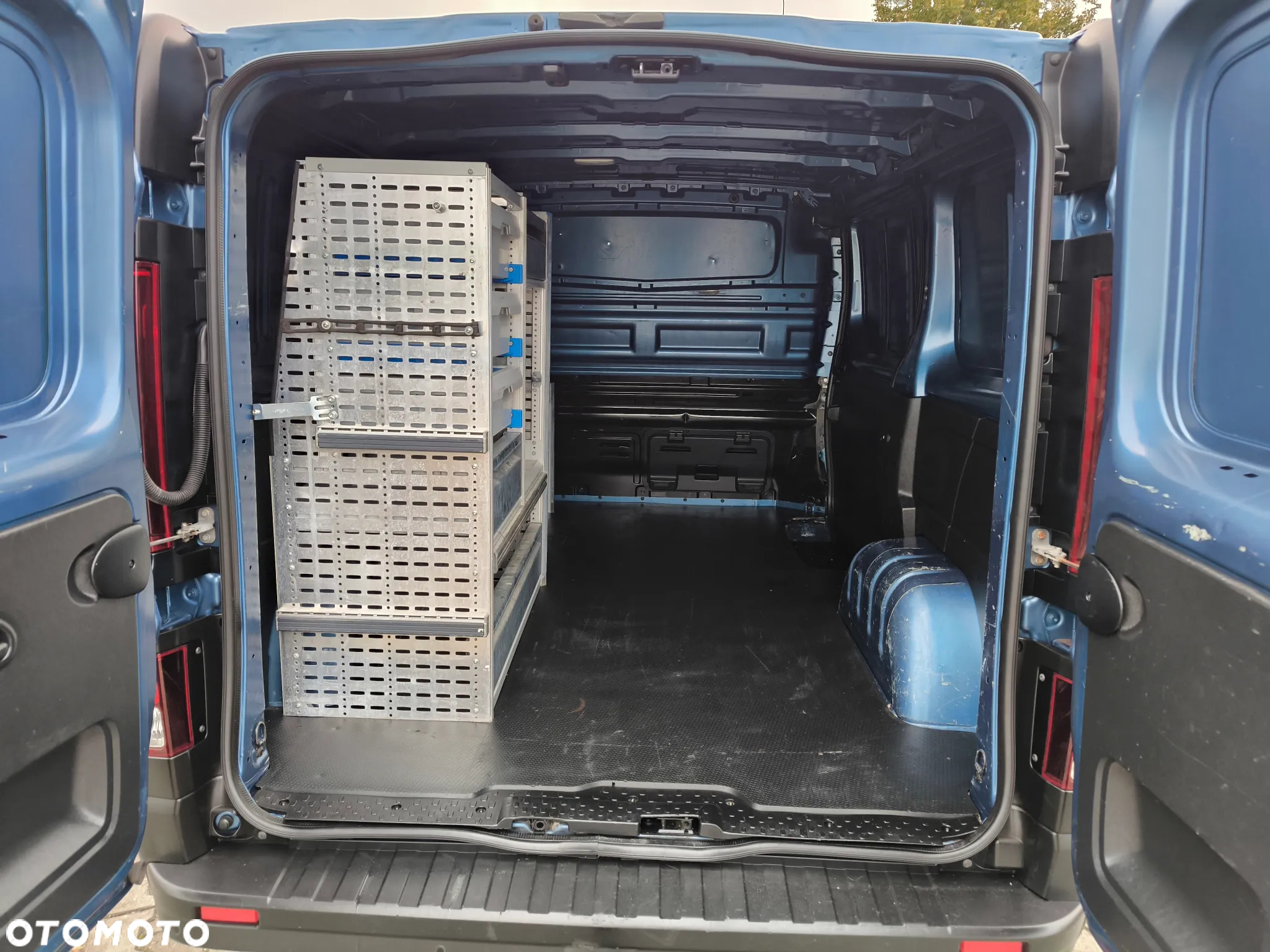 Opel Vivaro - 13
