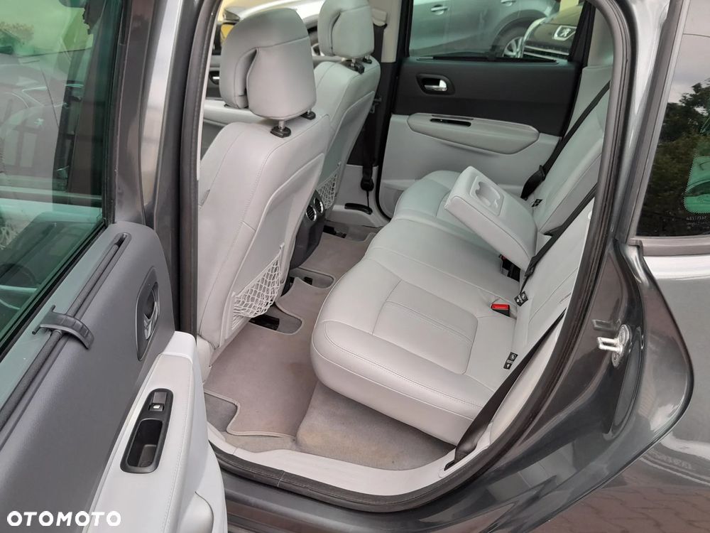 Peugeot 3008 2.0 HDi Allure - 9