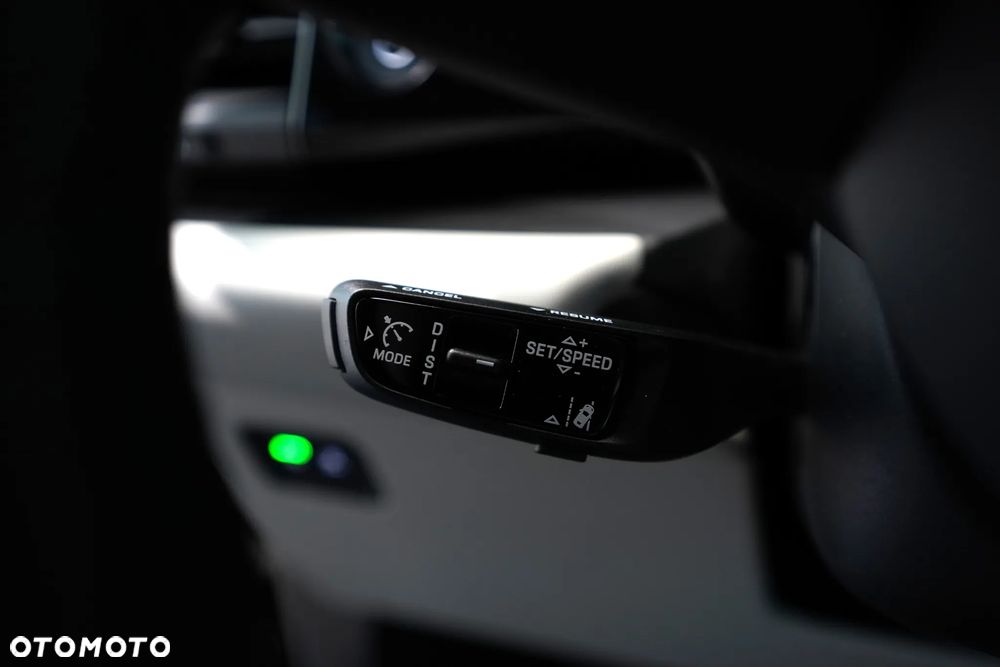 Porsche Macan Turbo 100kWh - 17