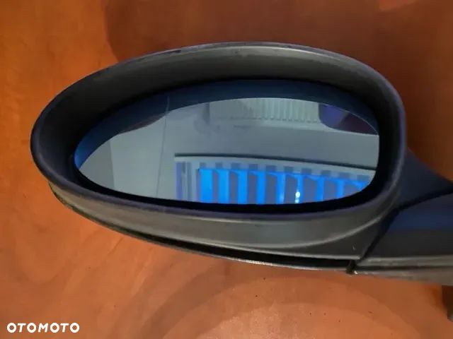 LUSTERKO LEWE 026356 PRAWE 010803 BMW E90 E91 E87 5 PIN  3 PIN - 7