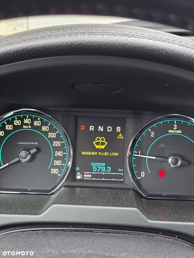 Jaguar XF 2.2 D Luxury - 4