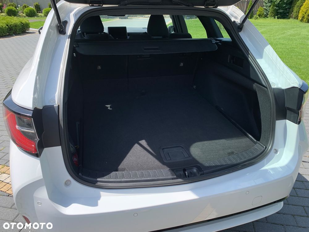 Toyota Corolla 1.8 Hybrid Comfort - 22