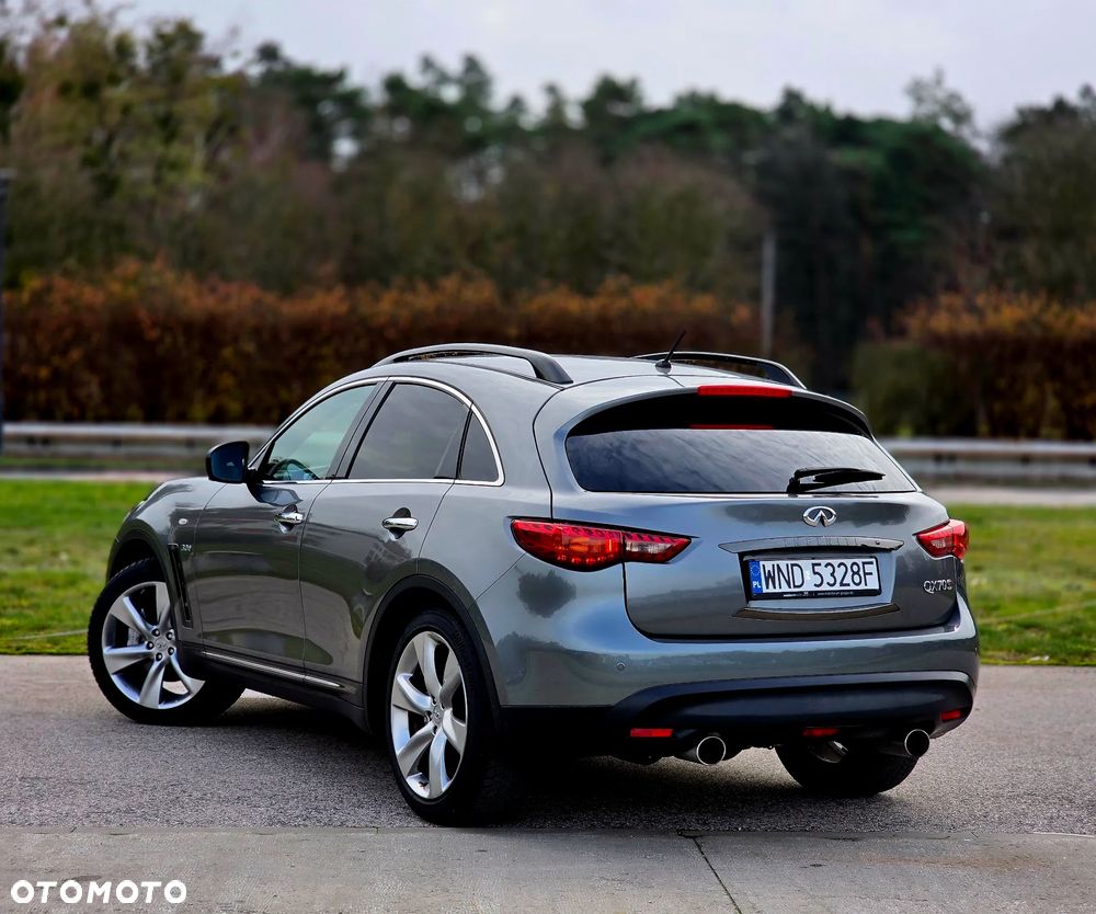 Infiniti QX70 3.0d AWD Design - 4
