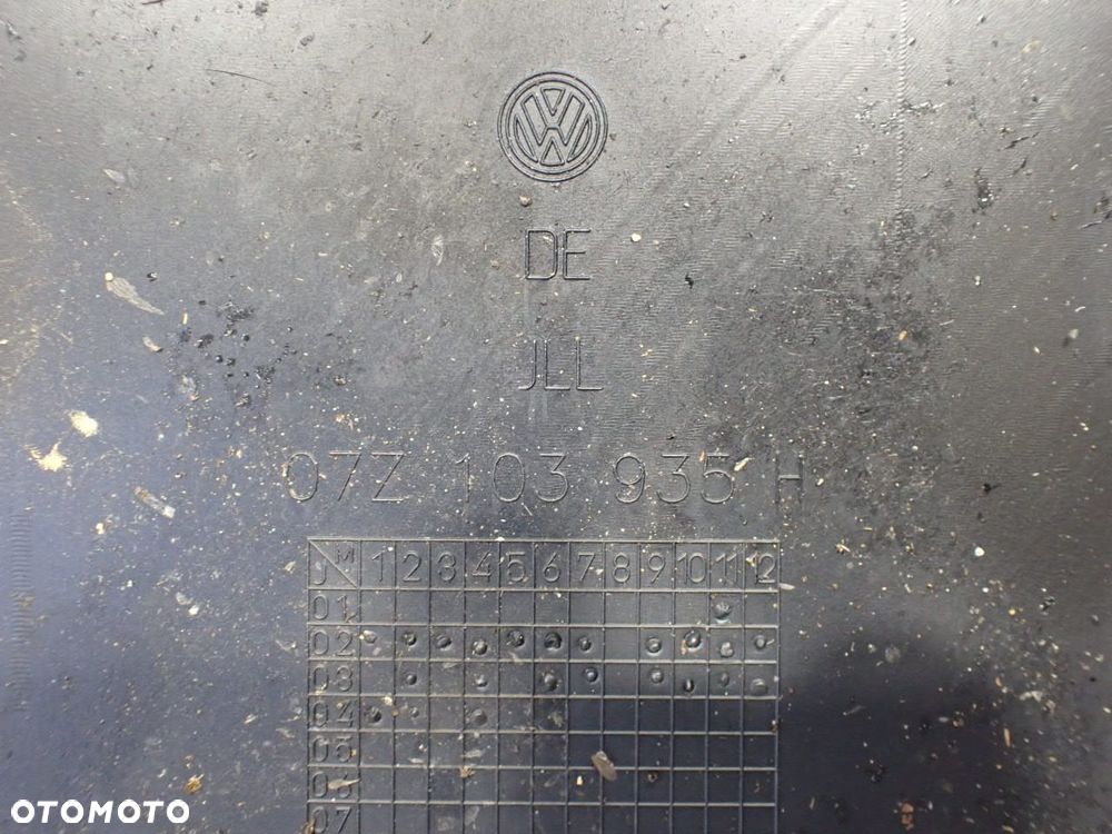 POKRYWA SILNIKA VOLKSWAGEN TOUAREG 5.0 07Z103935H - 3