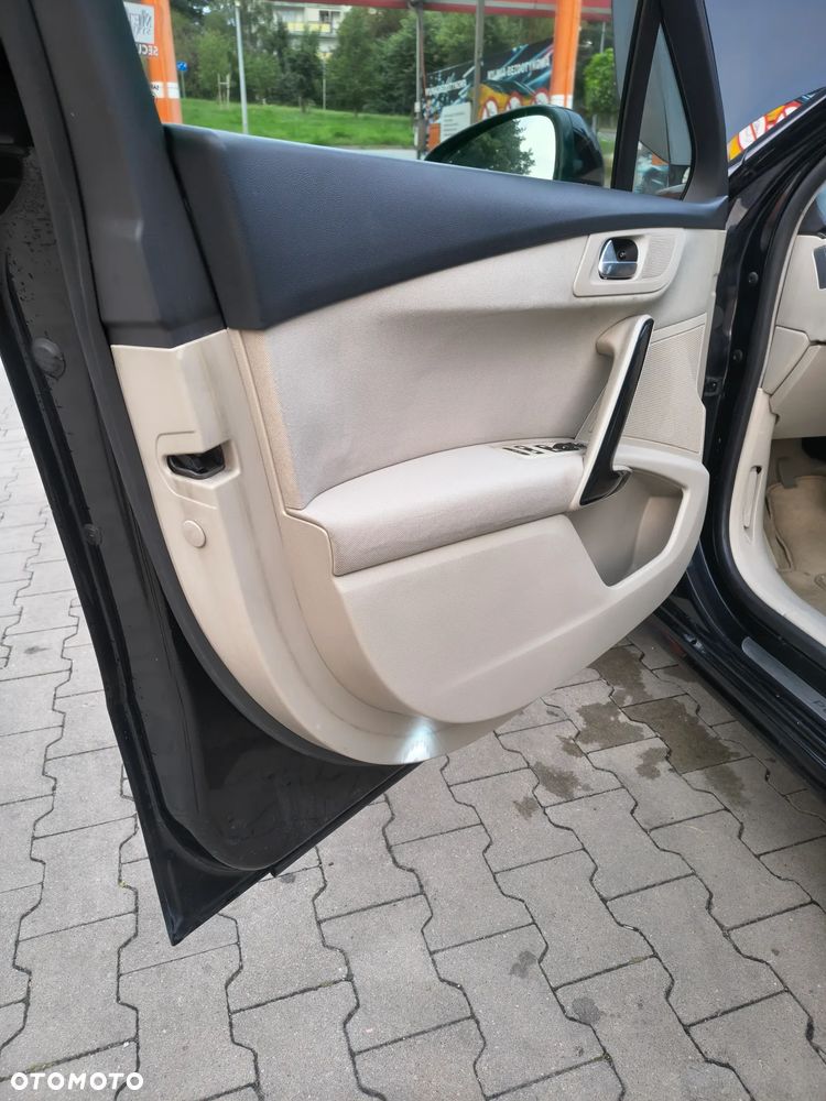 Peugeot 508 1.6 e-HDi Active S&S - 23