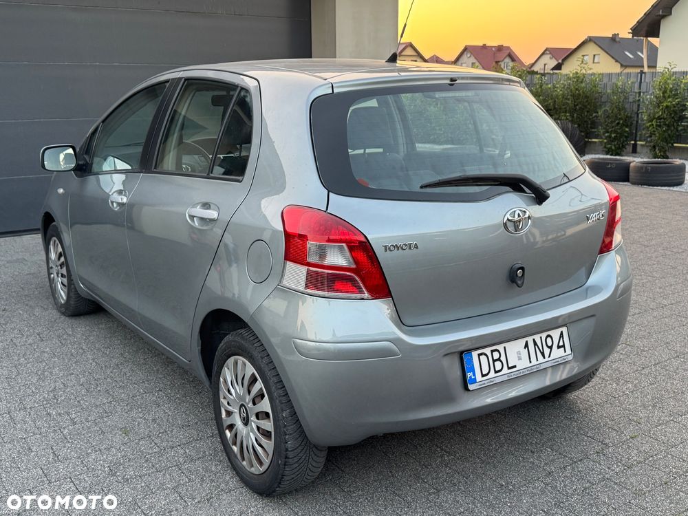 Toyota Yaris 1.33 VVT-i Life - 6
