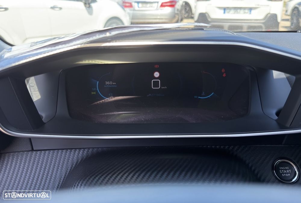 Peugeot 208 PureTech 100 Allure Pack - 8