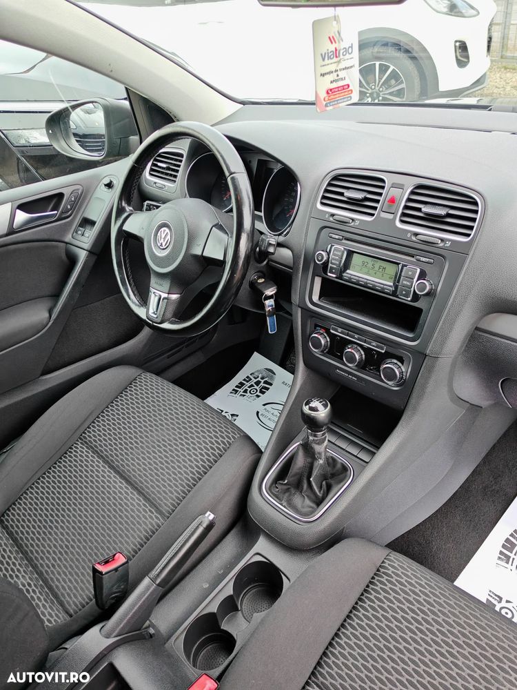 Volkswagen Golf - 17