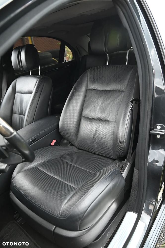 Mercedes-Benz Klasa S 500 BlueEFFICIENCY 7G-TRONIC - 33