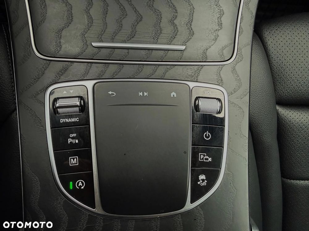 Mercedes-Benz GLC 300 4-Matic - 23