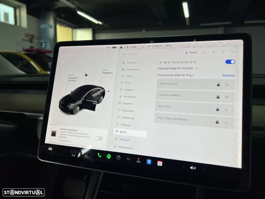 Tesla Model 3 Long-Range Dual Motor AWD - 28